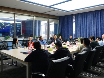 四川省彭州市政协副主席陈伦平一行莅临太阳GG科技考察调研